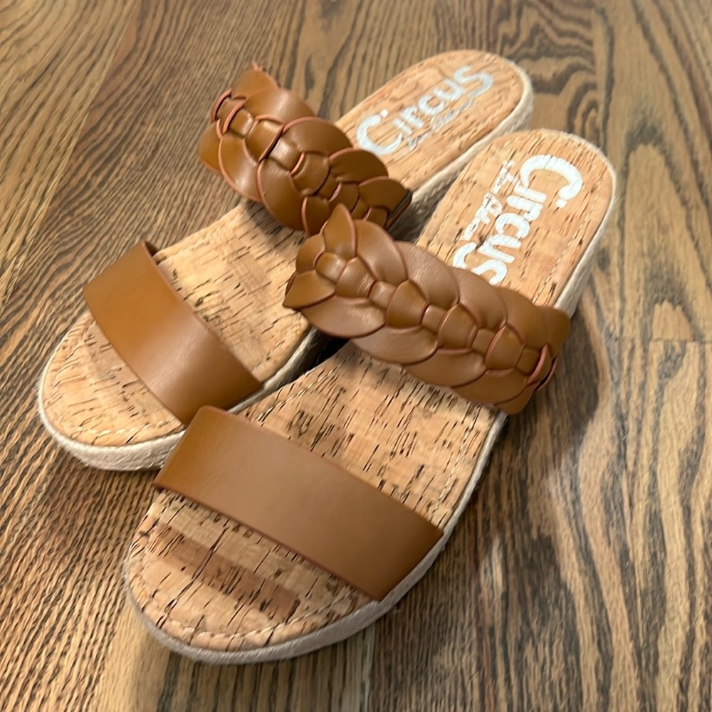 NWOT CIRCUS by Sam Edelman sandals, 10